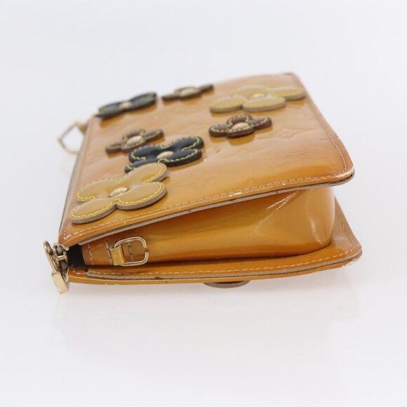 LOUIS VUITTON Monogram Vernis Lexington Pouch Flower Beige M92246 LV Auth BA7381 - Picture 4 of 16